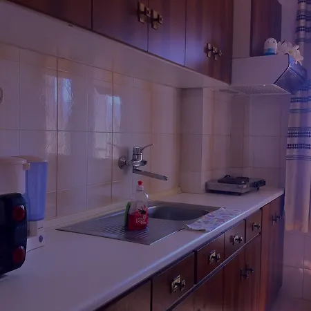 Chris Studios and Apartments Λέχαιο Δωμάτιο φωτογραφία