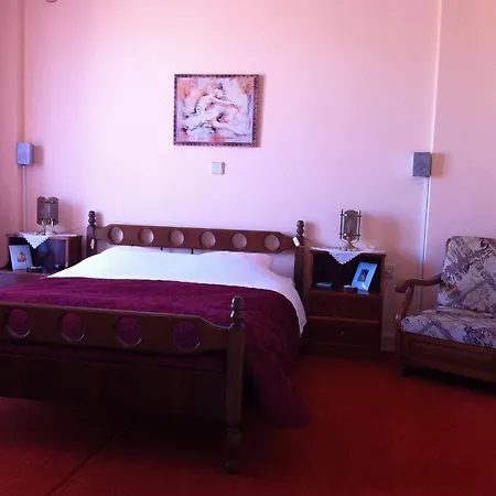 Chris Studios and Apartments Λέχαιο Εξωτερικό φωτογραφία